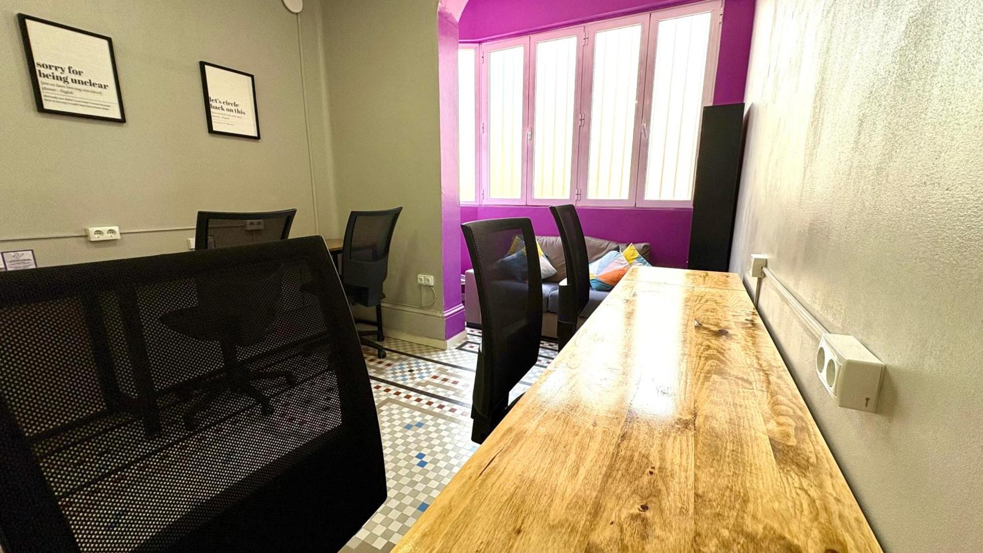 Hostel Purple Nest